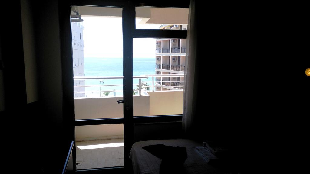 Hotel First Class Didim Exterior foto